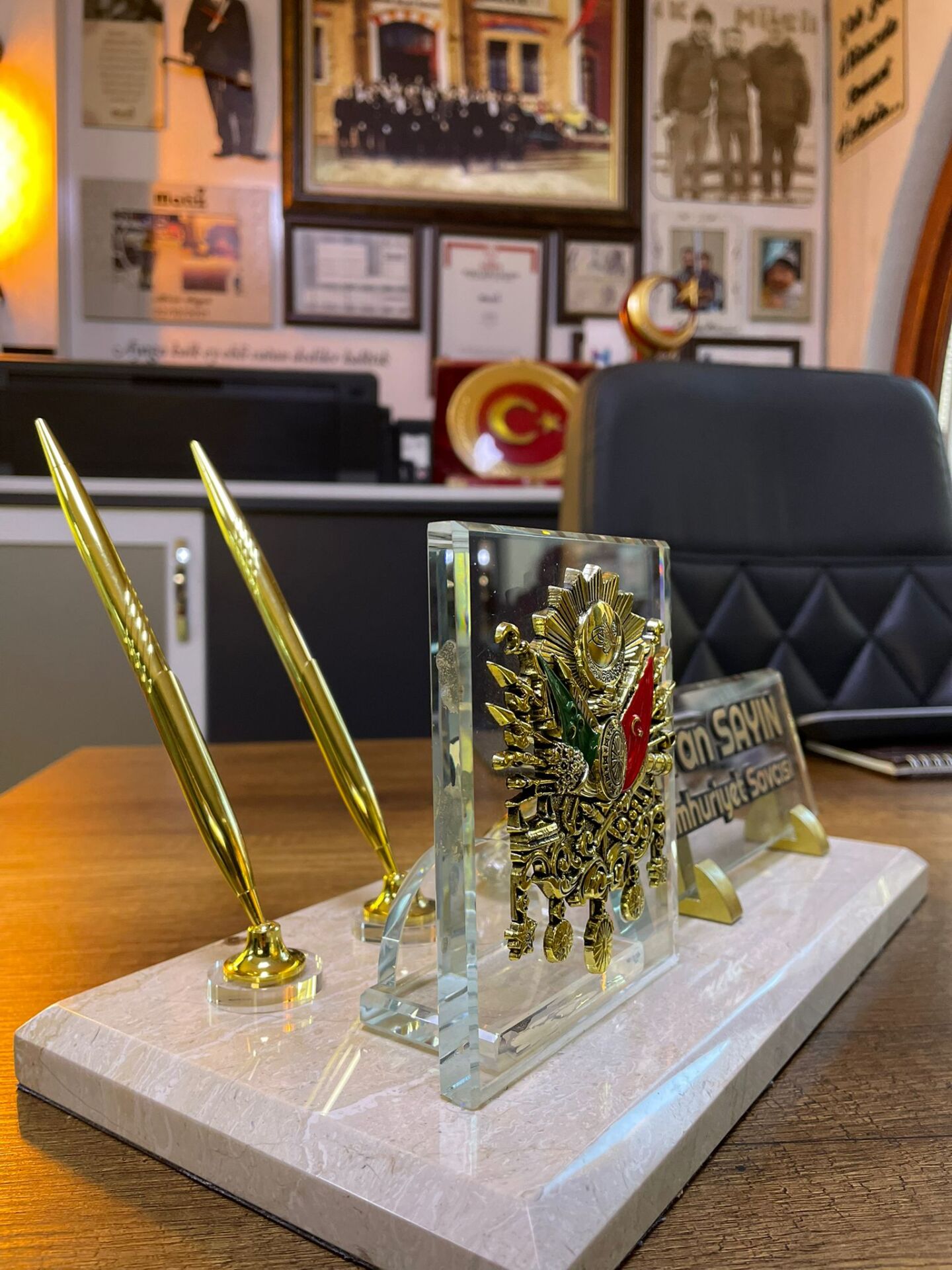 Osmanlı Mermer Masa İsimliği