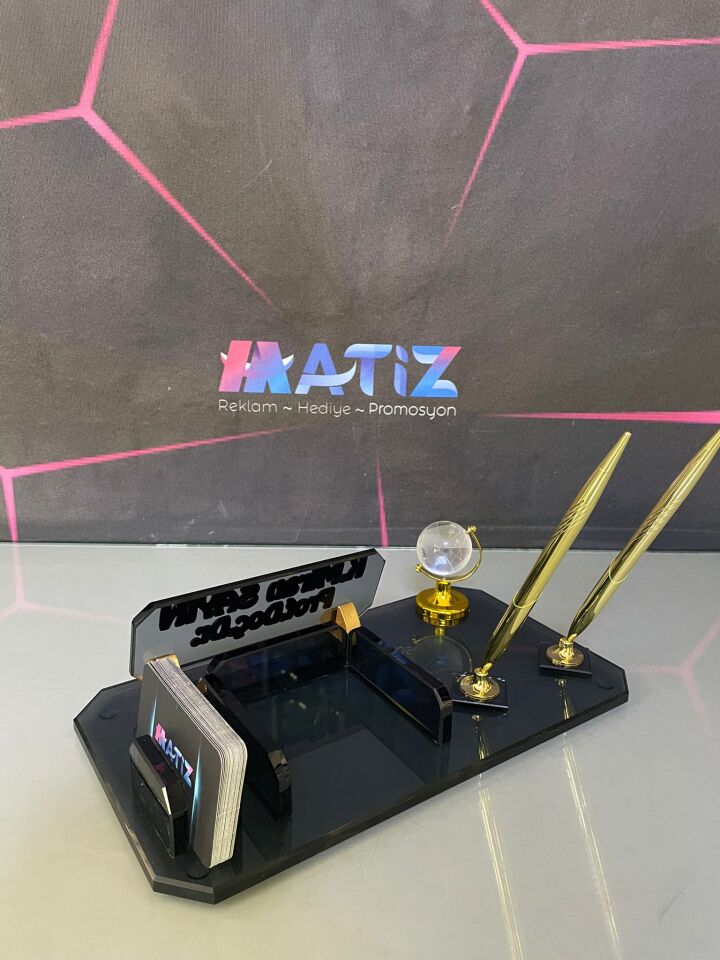 Doktor Masa İsimliği