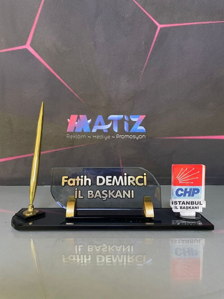 CHP Logolu Masa İsimliği