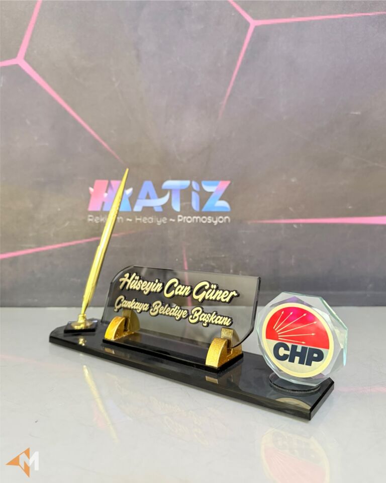 CHP Logolu Masa İsimliği