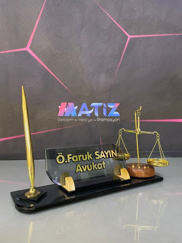 Avukat Adalet Terazili İsimlik