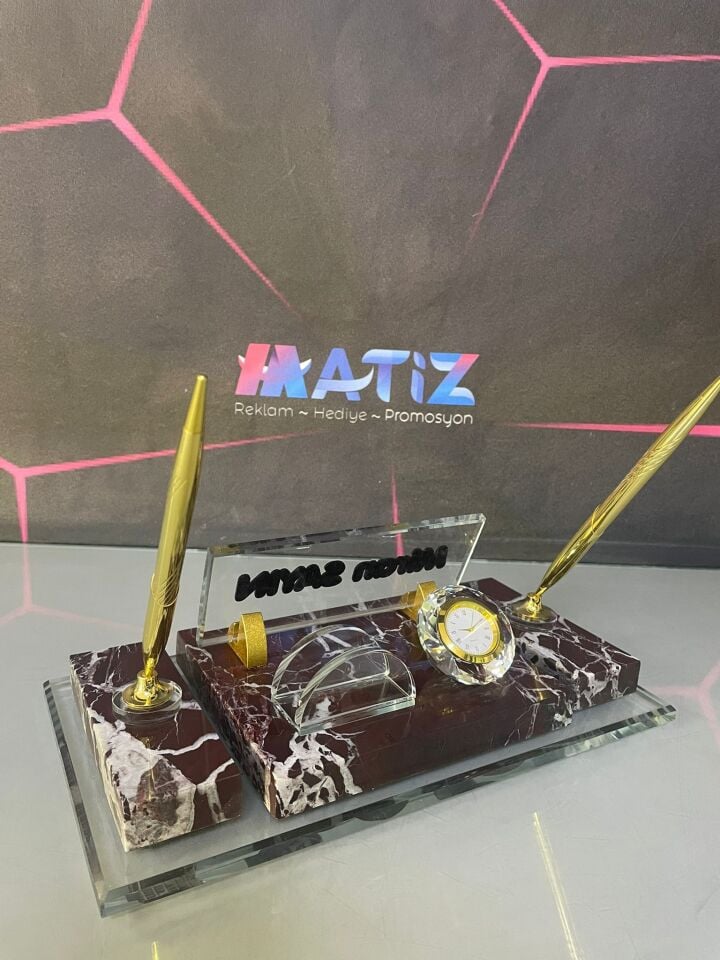 Elit Bordo Mermer Masa İsimliği