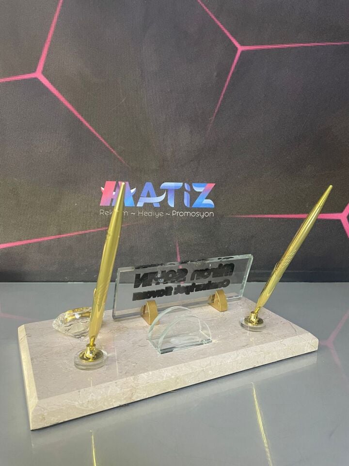 VIP Krem Mermer Masa İsimliği