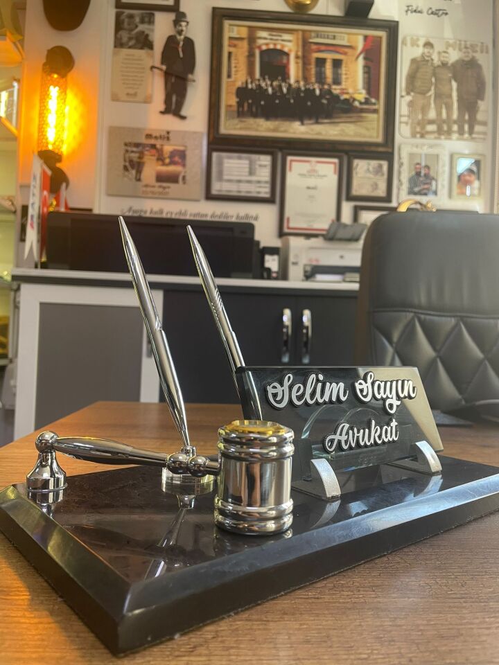 Hakim Tokmaklı Mermer İsimlik