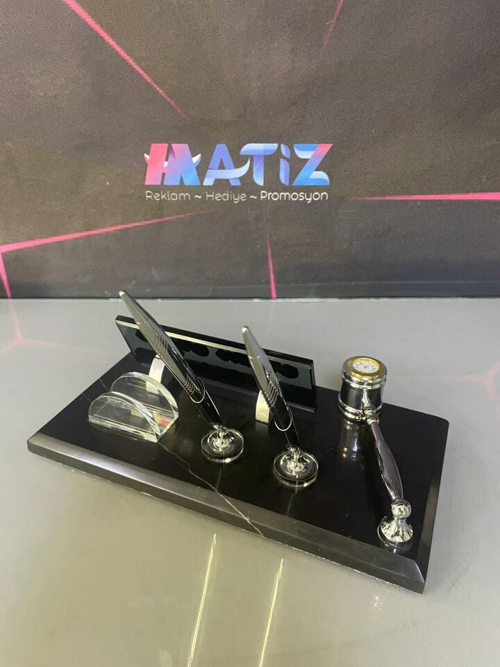 Hakim Tokmaklı Mermer İsimlik