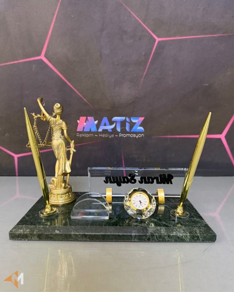 Themis Heykelli Yeşil Mermer İsimlik