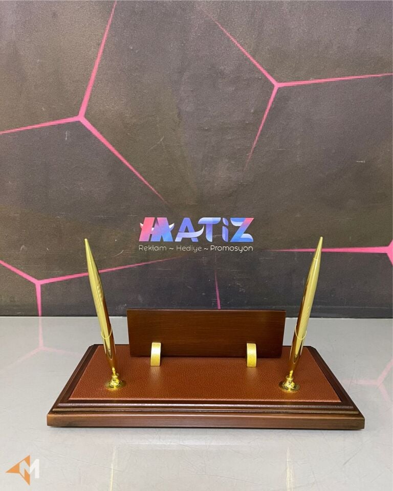 Kalemli Set Deri İsimlik