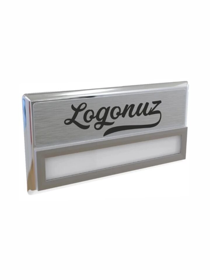 Gümüş Dikdörtgen Yaka İsimliği