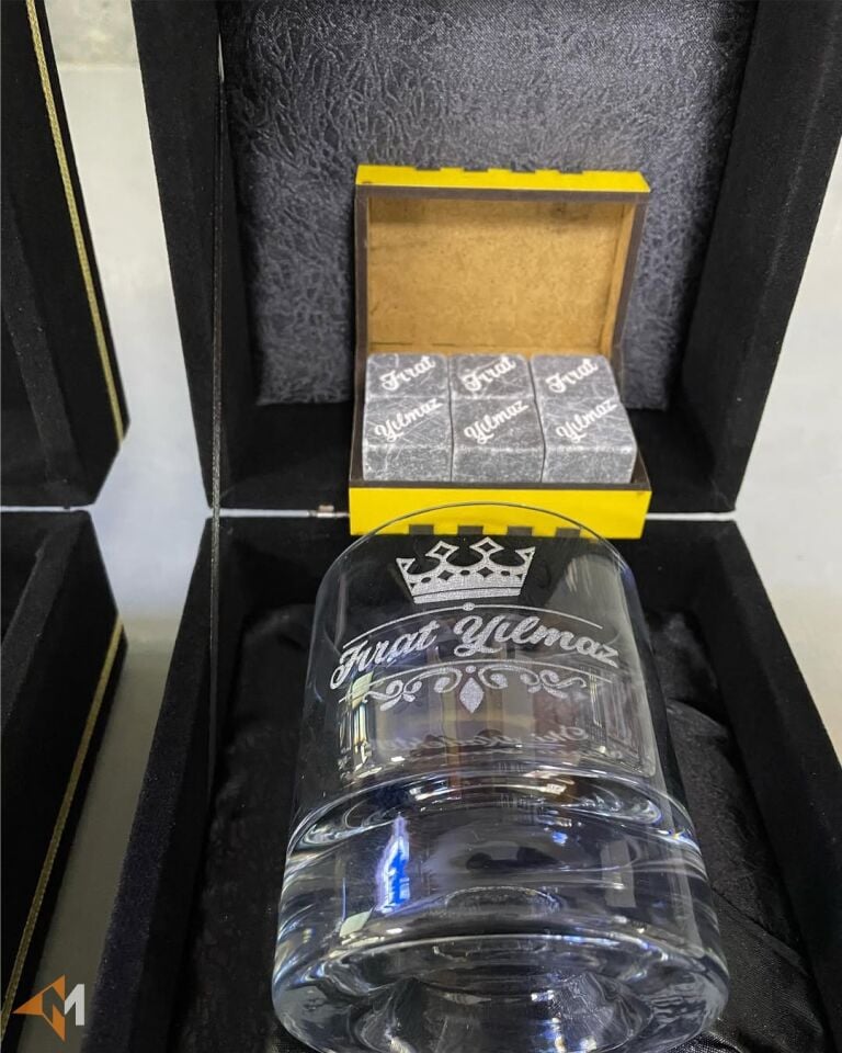 Kadife Kutulu Viski Bardağı