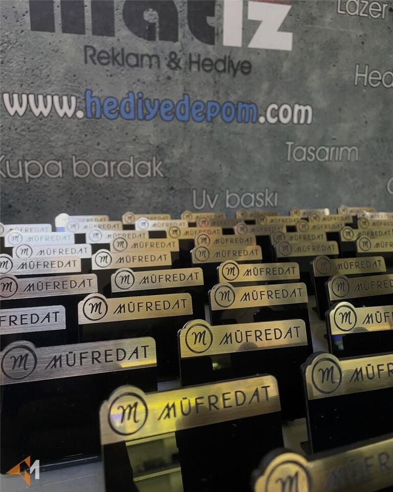 Pleksi Masa Üzeri Rezerve