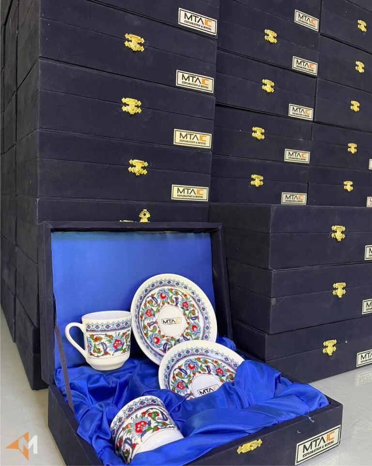 Güral Porselen Fincan Takımı