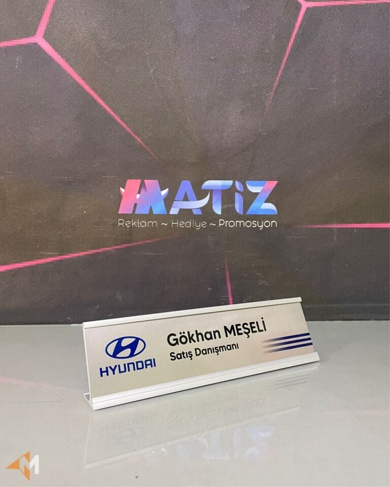 Kurumsal Masa İsimliği