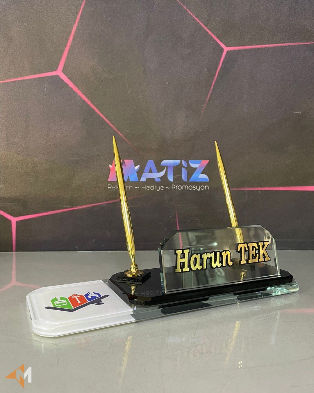 Dekorasyon Firmalarına Özel Logolu İsimlik