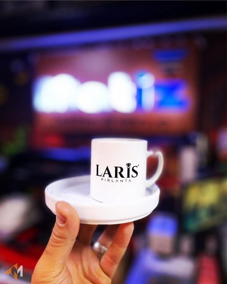 18 Parça Firma Logo Baskılı Ofis Seti