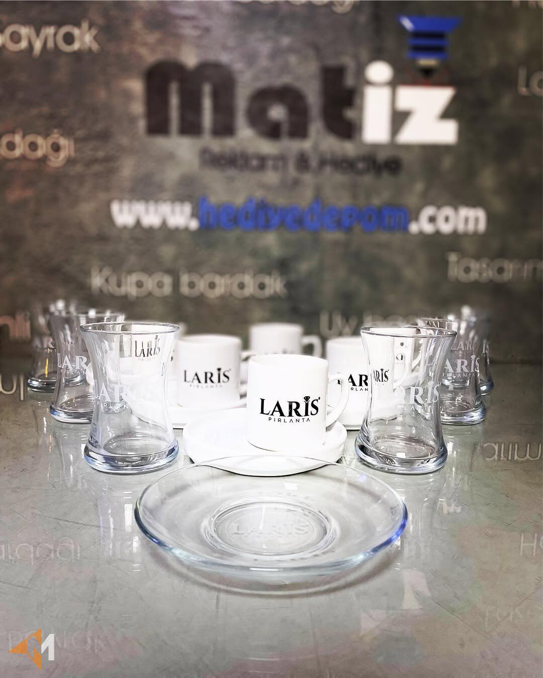 18 Parça Firma Logo Baskılı Ofis Seti