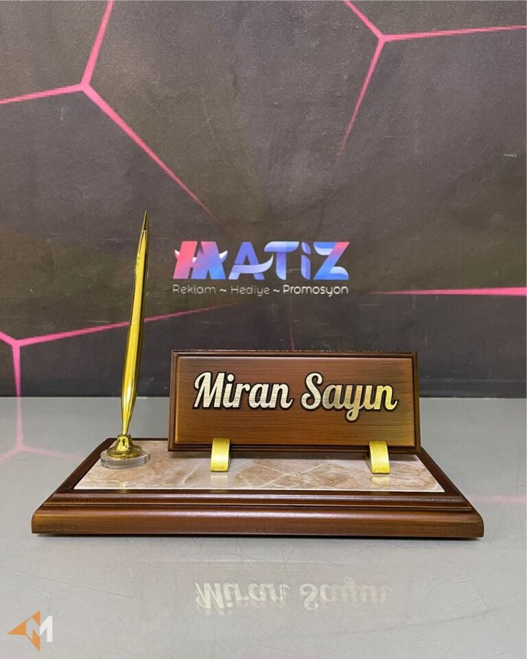 Mermer Görünümlü Ahşap İsimlik