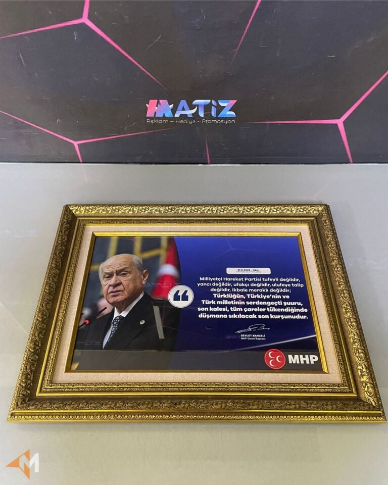 Devlet Bahçeli Lüx Tablo