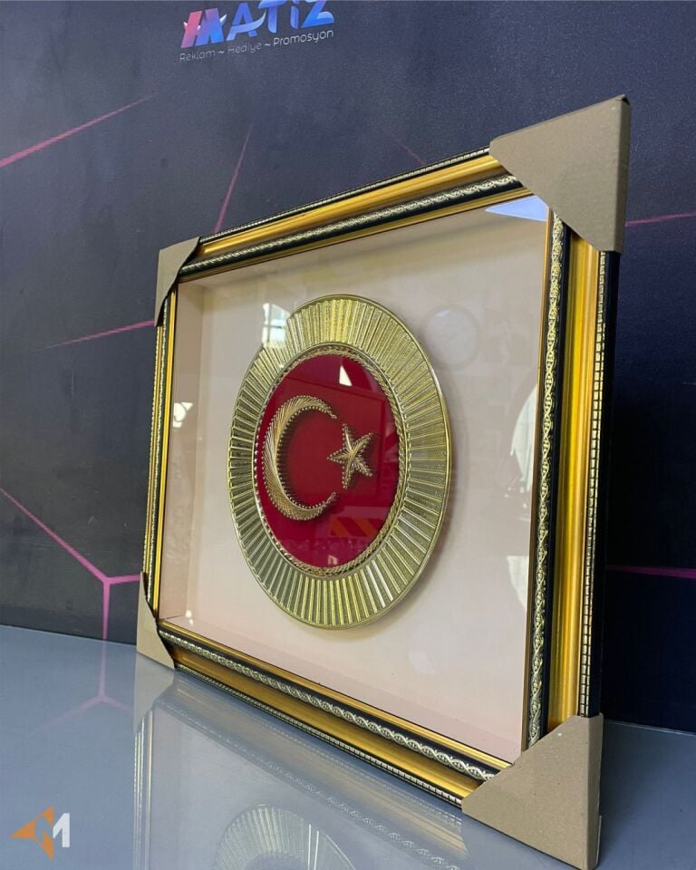 Filografi Türk Bayrağı Tablo