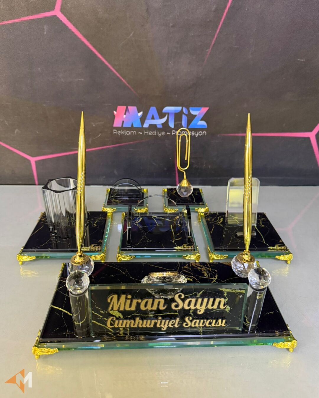 6 Parça Siyah Cam İsimlik Seti