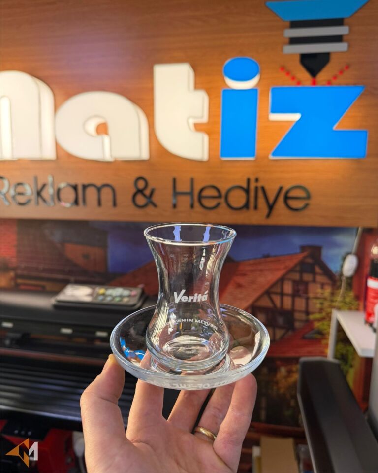 Beyaz Renk Baskılı Çay Bardağı Seti