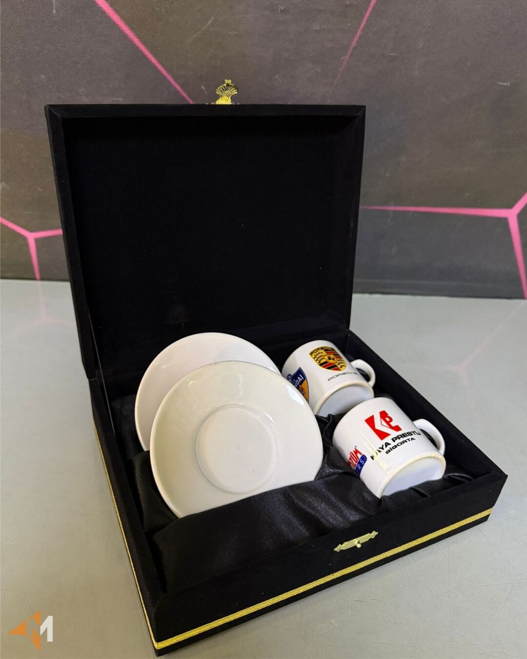 İkili Kadife Kutulu Fincan Seti