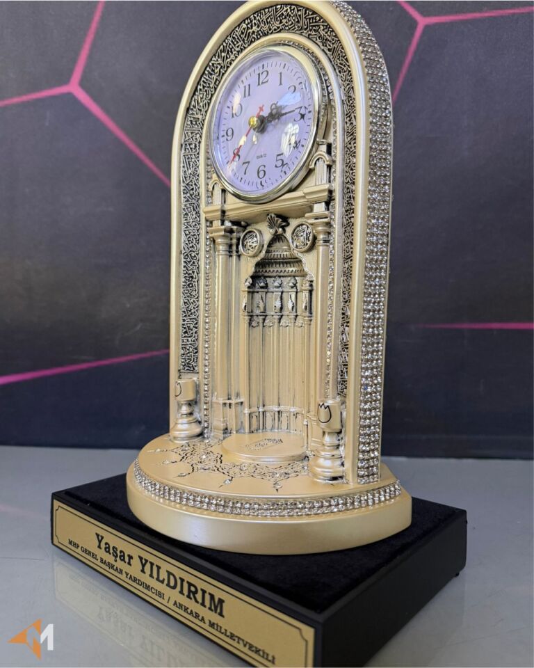 Nakkaş Saatli Mihrap Boytu