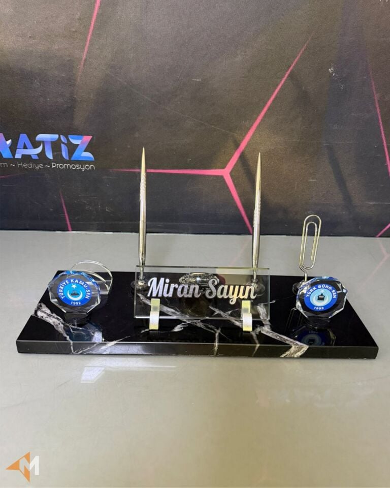 Logo Baskılı Mermer Masa İsimliği