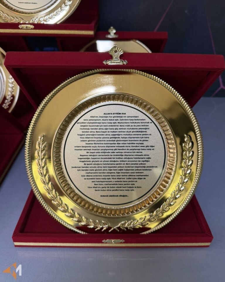 Kadife Kutulu Tabak Plaket