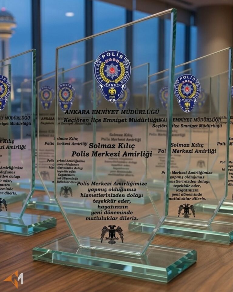Polis Logolu Kristal Plaket