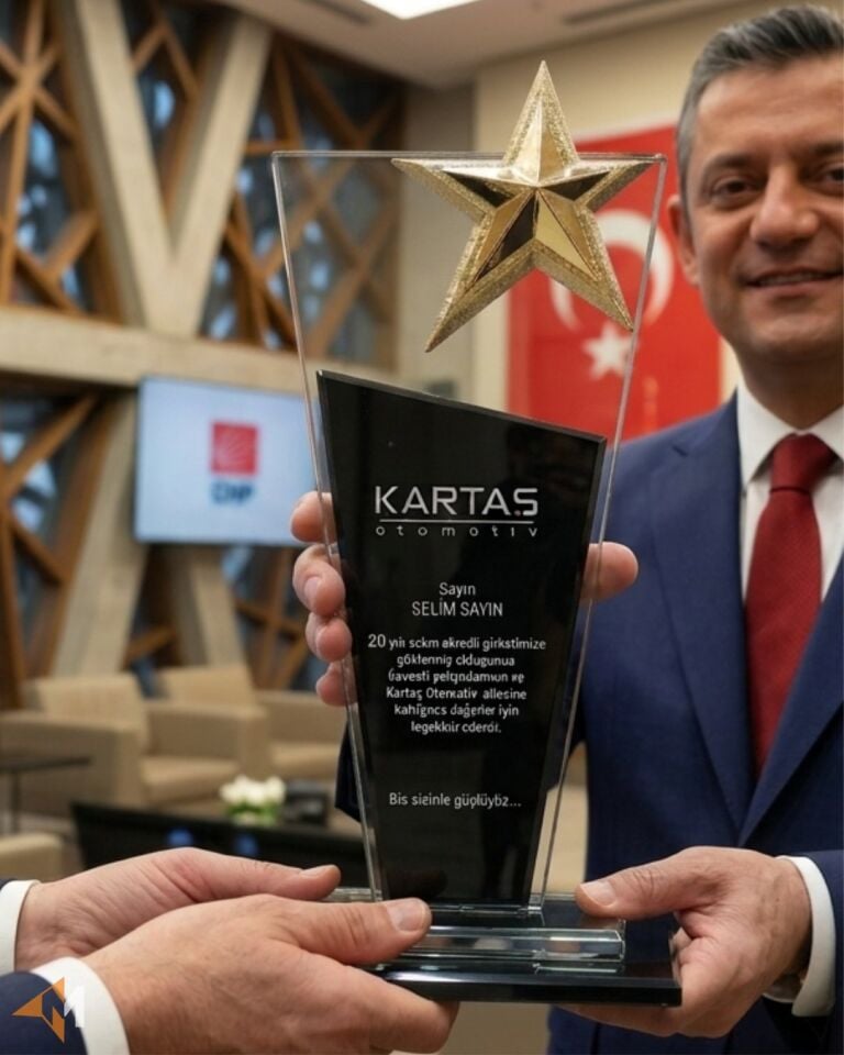 Yıldızlı Kristal Plaket
